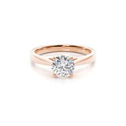 Solitaire Diamond Verlobungsring mit Zinkeneinstellung