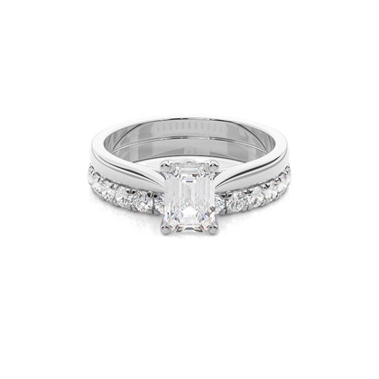 Emerald Cut Diamond Engagement Rings