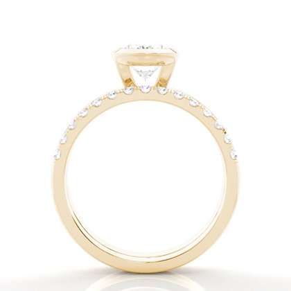 Oval Yellow Gold Bridal Set Engagement Rings