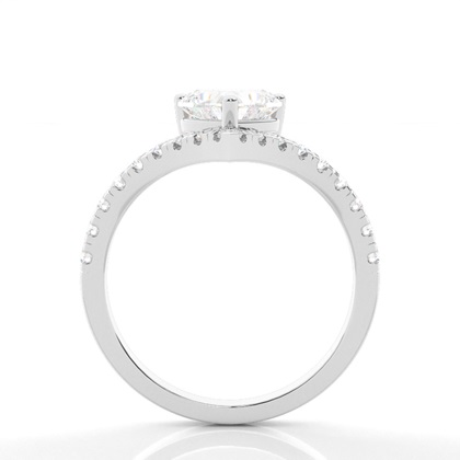 Prong Round Side Stone Diamond Verlobungsring