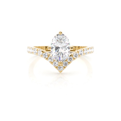 Oval Diamond Engagement Rings