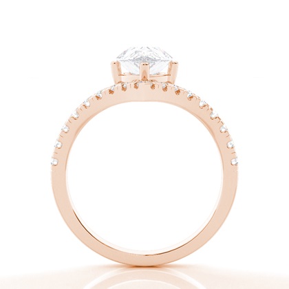 Prong Round Side Stone Moissanit Verlobungsring