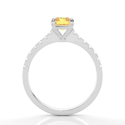 Verlobungsring mit gelbem Diamant und seitlichem Stein