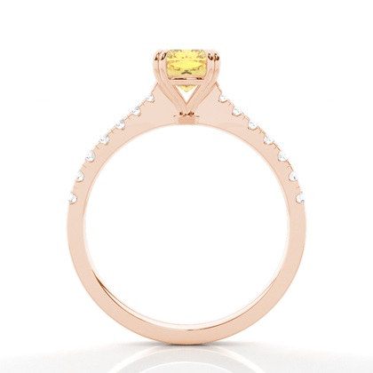 Verlobungsring mit gelbem Diamant und seitlichem Stein