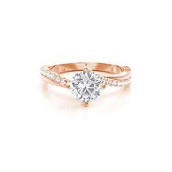Prong Round Side Stone Moissanit Verlobungsring