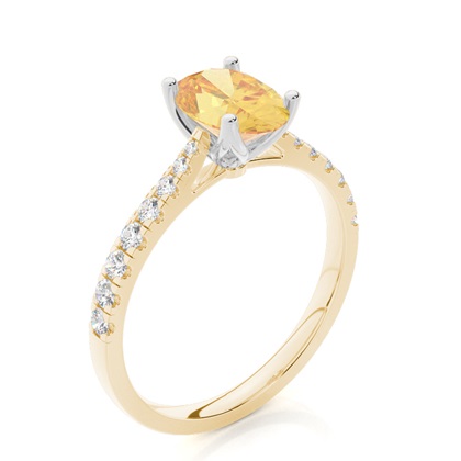 Verlobungsring mit gelbem Diamant und seitlichem Stein