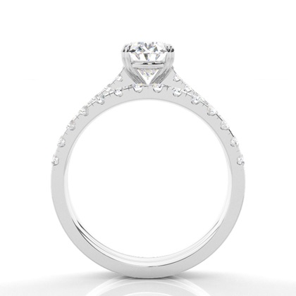 Verlobungsring Set Ovalschliff