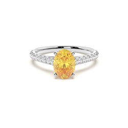 Verlobungsring mit gelbem Diamant und seitlichem Stein