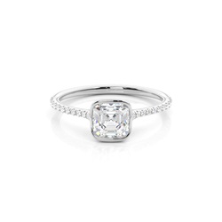 Mezza cornice set anello di fidanzamento diamantato in pietra