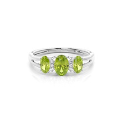 Prong Setting Peridot Three Stone Ring