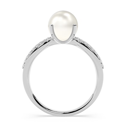 Perlen Ring mit Seitensteinen in einer Krappenfassung