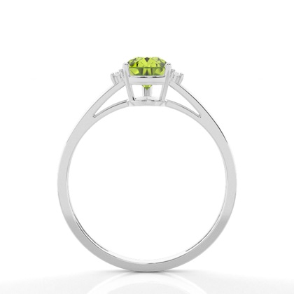 Tropfen Amethyst Verlobungsring mit Seitensteinen in einer Krappefassung