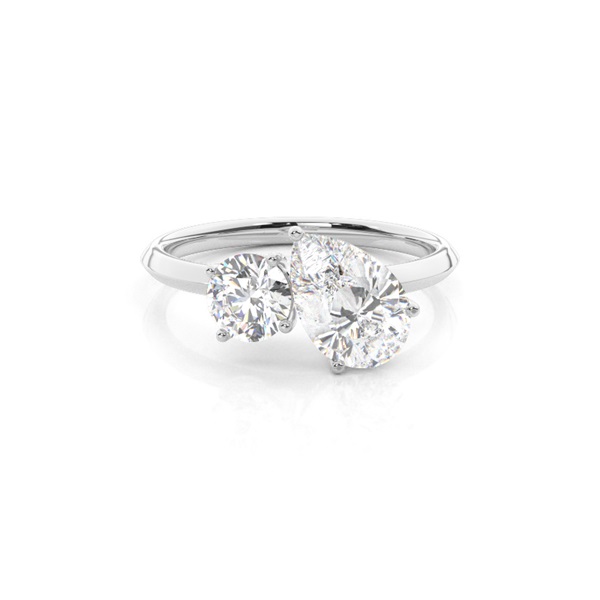 Prong Setting Toi-et-Moi Ring