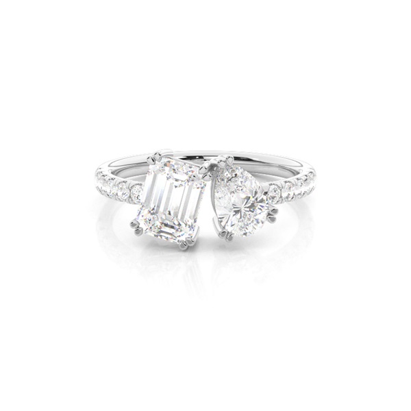 Prong Setting Toi-et-Moi Ring