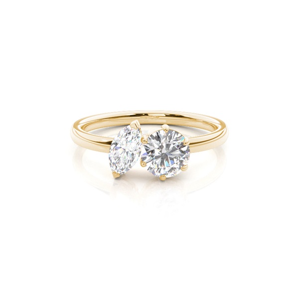 Prong Setting Toi-et-Moi Ring
