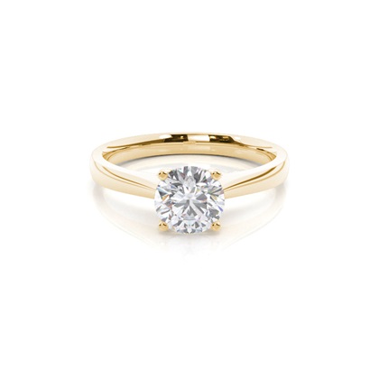 4 Prong Setting Round Moissanite Side Stone Engagement Ring