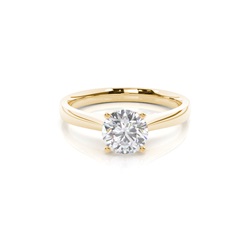 4 Prong Setting Round Moissanite Side Stone Engagement Ring