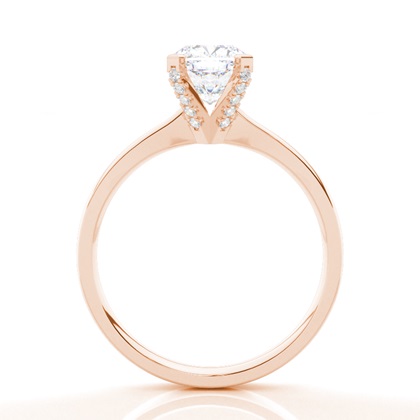 Verlobungsring Mit 4 Krappen In Runder Moissanit-Seitensteinfassung