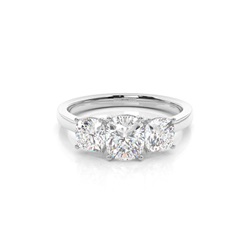 Trilogie-Diamant-Verlobungsring In Krappenfassung