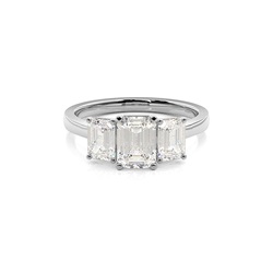 Trilogie-Diamant-Verlobungsring In Krappenfassung
