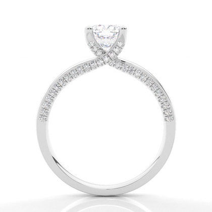 Verlobungsring Mit 4 Krappen In Runder Moissanit-Seitensteinfassung