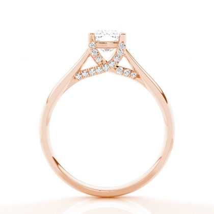 Verlobungsring Mit 4 Krappen In Runder Moissanit-Seitensteinfassung