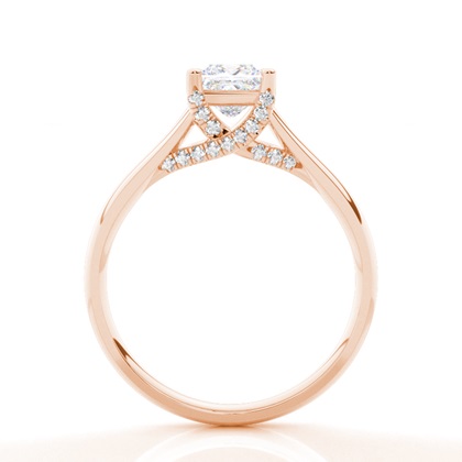 Verlobungsring Mit 4 Krappen In Runder Moissanit-Seitensteinfassung