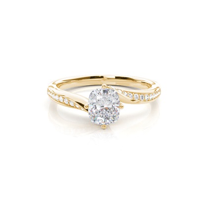 4 Prong Setting Round Moissanite Side Stone Engagement Ring