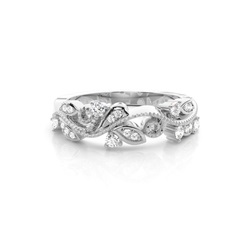 Prong Set Diamant Halb Ewigkeit Ring