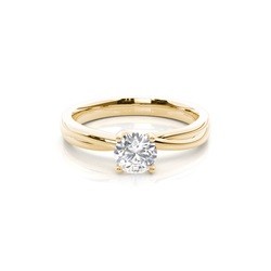 4 Prong Setting Round Diamond Plain Engagement Ring