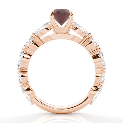 Granat-Verlobungsring in Krappenfassung