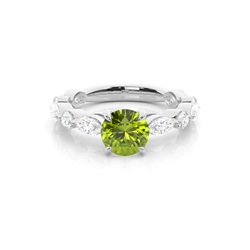 Krappenbesetzter Peridot-Verlobungsring