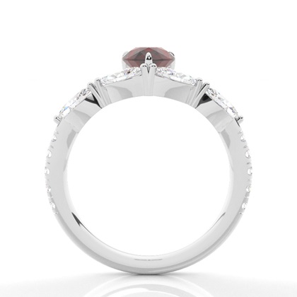 Granat-Verlobungsring in Krappenfassung