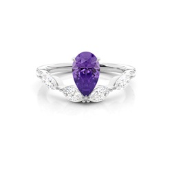 Krappenbesetzter Amethyst-Verlobungsring