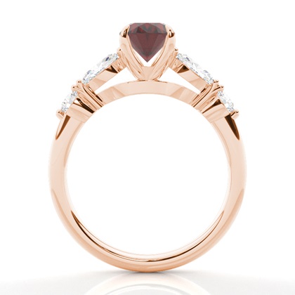 Granat-Verlobungsring in Krappenfassung