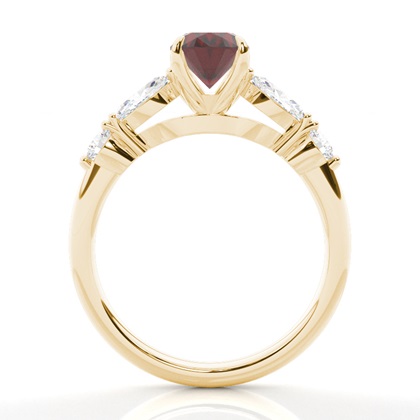 Granat-Verlobungsring in Krappenfassung