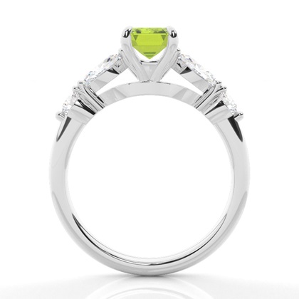 Krappenbesetzter Peridot-Verlobungsring