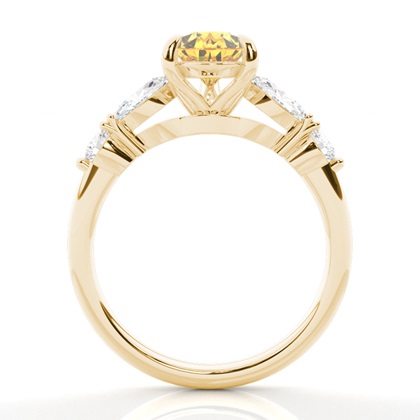 Verlobungsring mit gelbem Diamant und seitlichem Stein