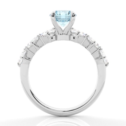 Krappenbesetzter Aquamarin-Verlobungsring