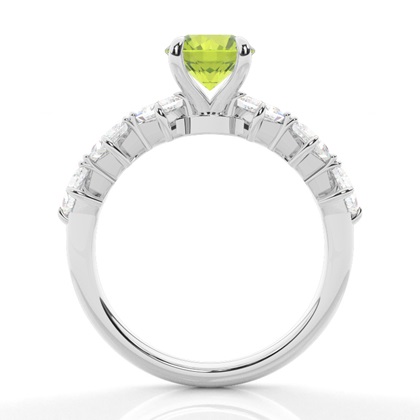 Krappenbesetzter Peridot-Verlobungsring