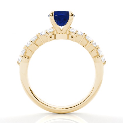 Verlobungsring mit blauem Saphir in Krappenfassung