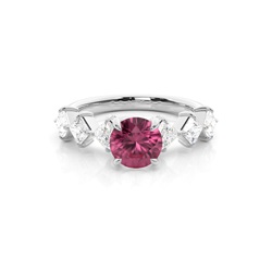 Krappenbesetzter rosa Turmalin-Verlobungsring