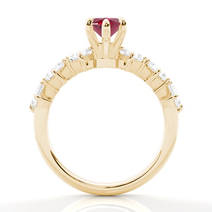 Krappenbesetzter Rubin-Verlobungsring