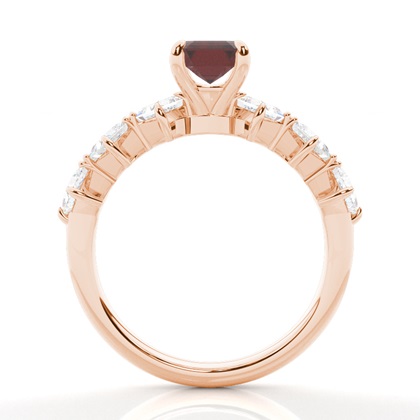 Granat-Verlobungsring in Krappenfassung