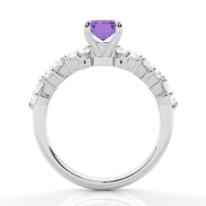 Krappenbesetzter Amethyst-Verlobungsring