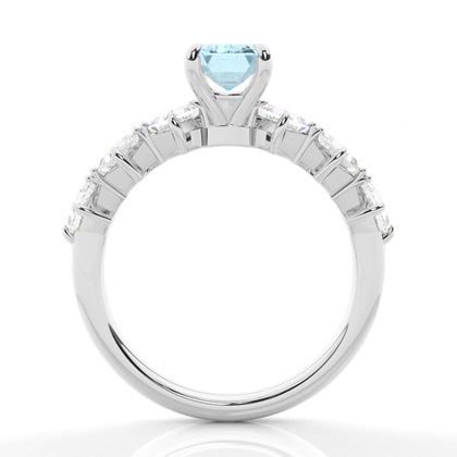 Krappenbesetzter Aquamarin-Verlobungsring