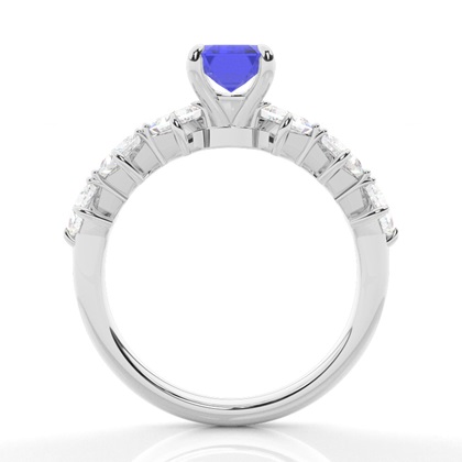 Prong Set Tansanit-Verlobungsring