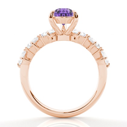 Krappenbesetzter Amethyst-Verlobungsring