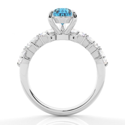 Verlobungsring mit blauem Topas in Krappenfassung