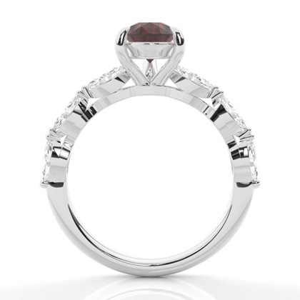 Granat-Verlobungsring in Krappenfassung